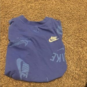 Nike Kids Short Sleeve Tee in Blue with Graphic Design